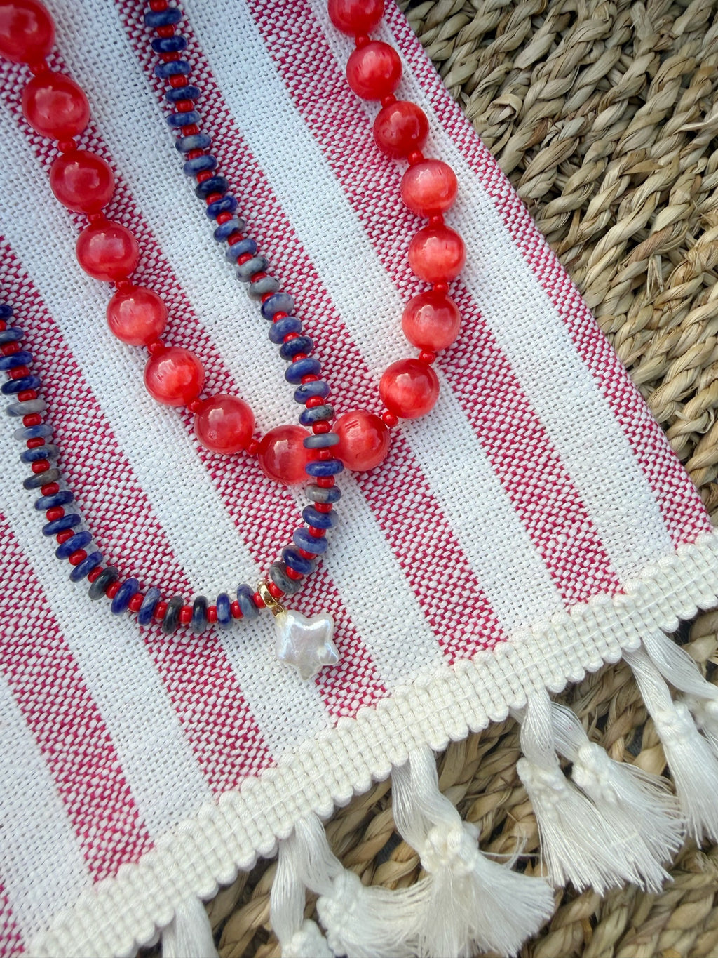 MILA NECKLACE - RED