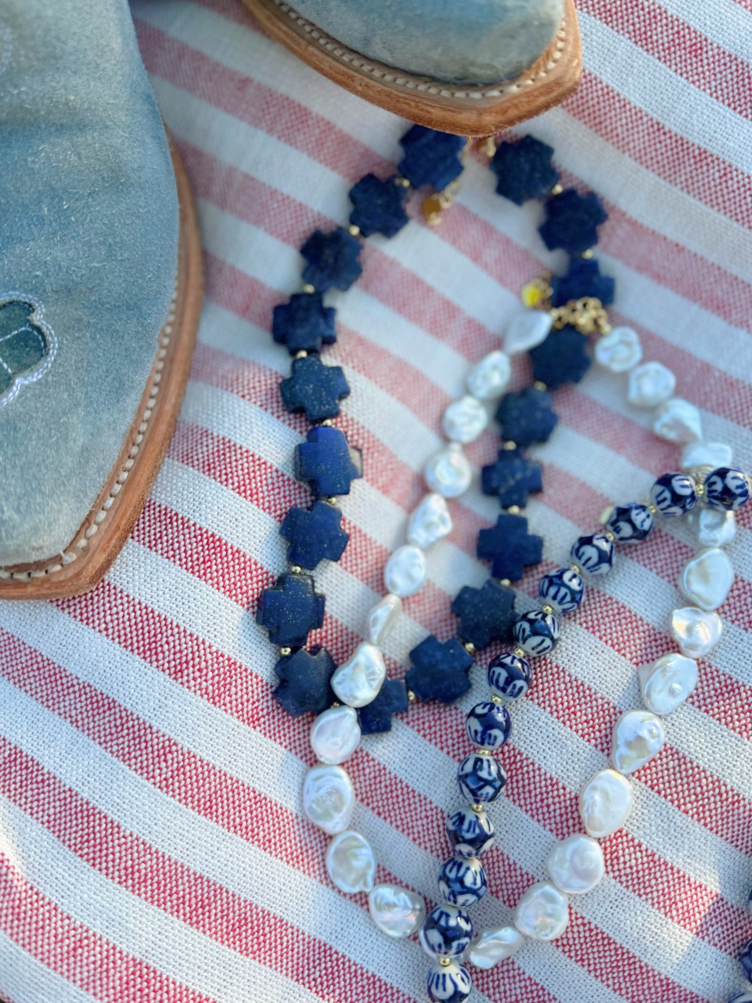 CAROLINA CROSS NECKLACE
